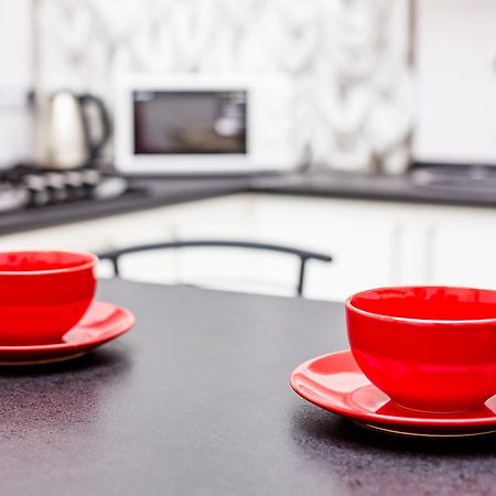 Designer Apartment Зі Світлом! Львов Экстерьер фото