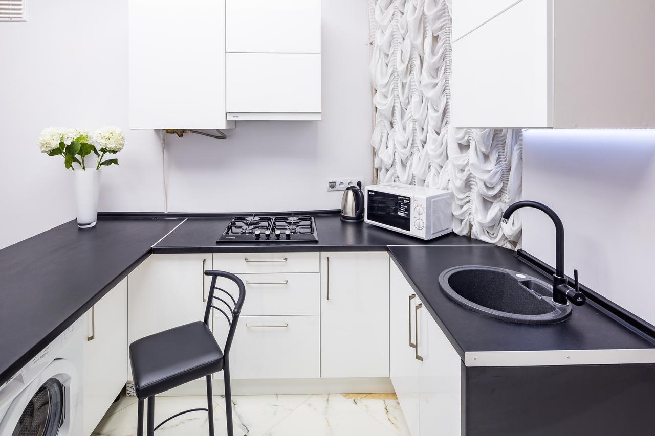 Designer Apartment Зі Світлом! Львов Экстерьер фото